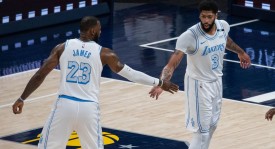 篮球交易风云：火箭、雄鹿、鹈鹕大动作，特雷·杨加盟鹈鹕